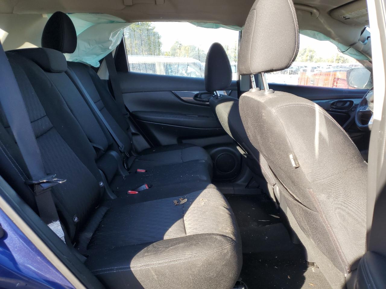 2020 Nissan Rogue - Image 11