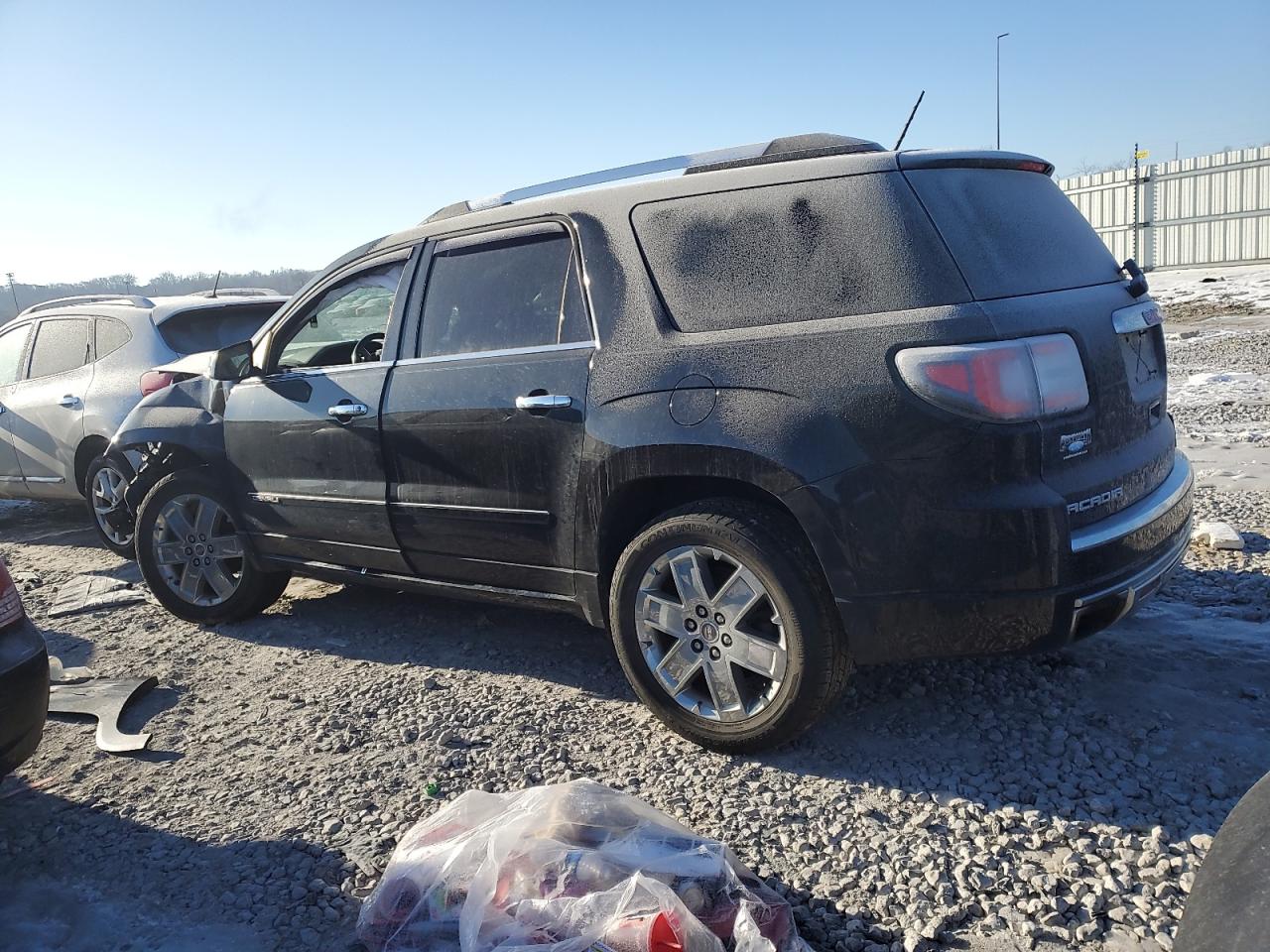 2014 GMC Acadia - Image 2