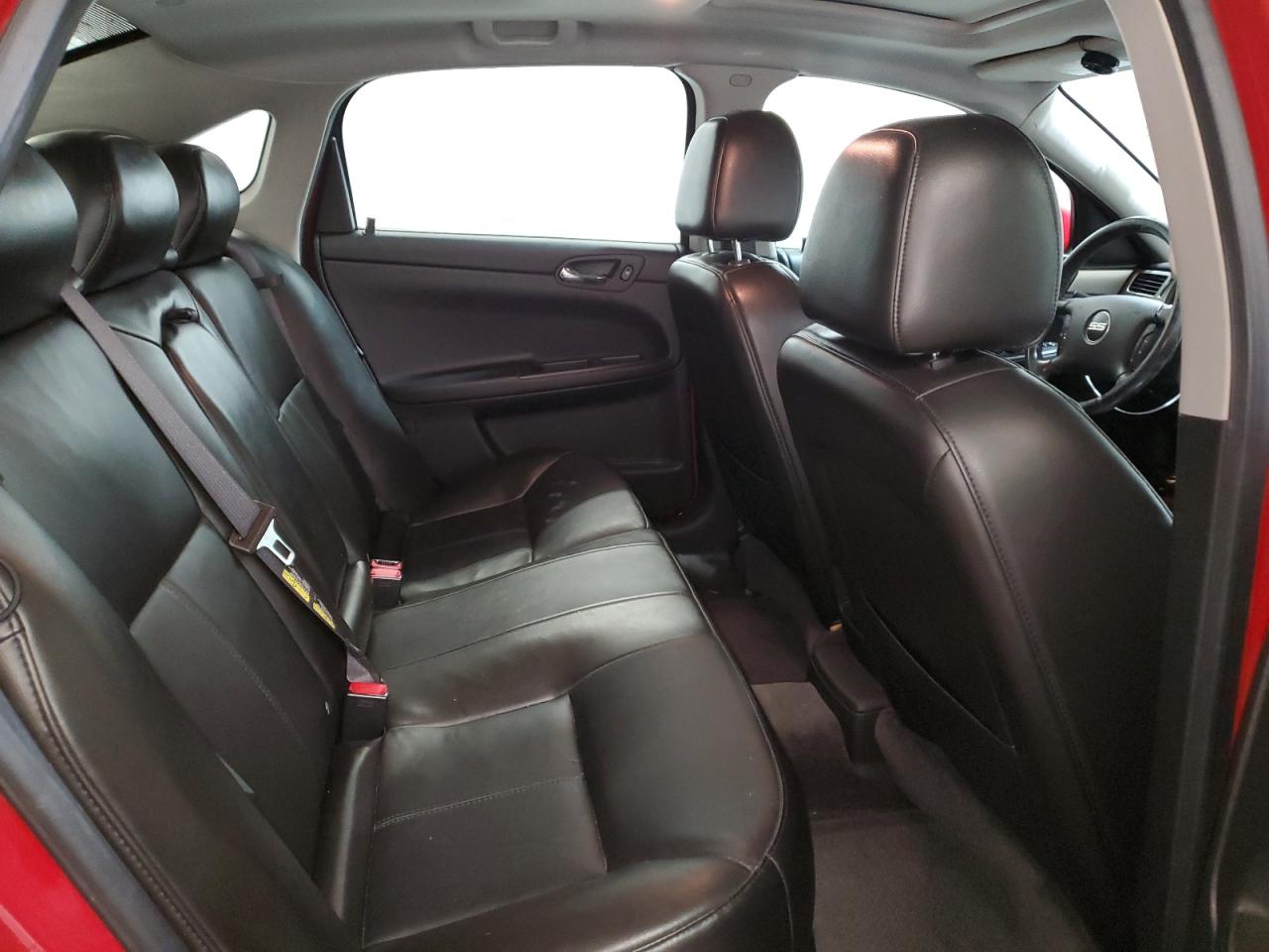 2008 Chevrolet Impala - Image 10