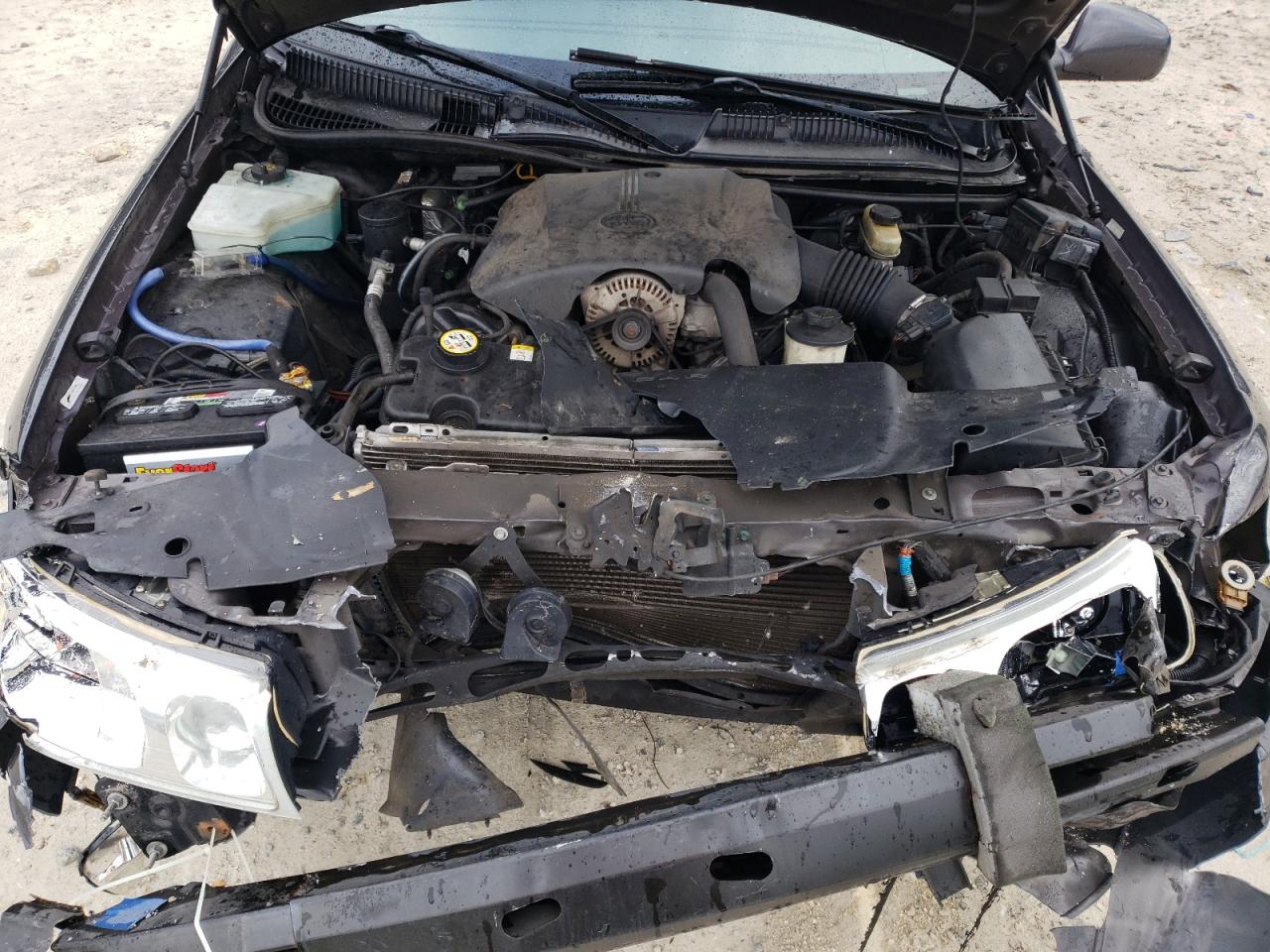 2002 Lincoln Town Car - Image 12