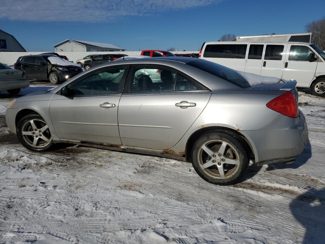 2008 Pontiac G6 - Image 2