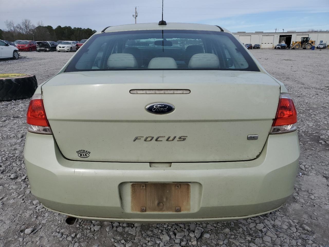 2010 Ford Focus - Image 6