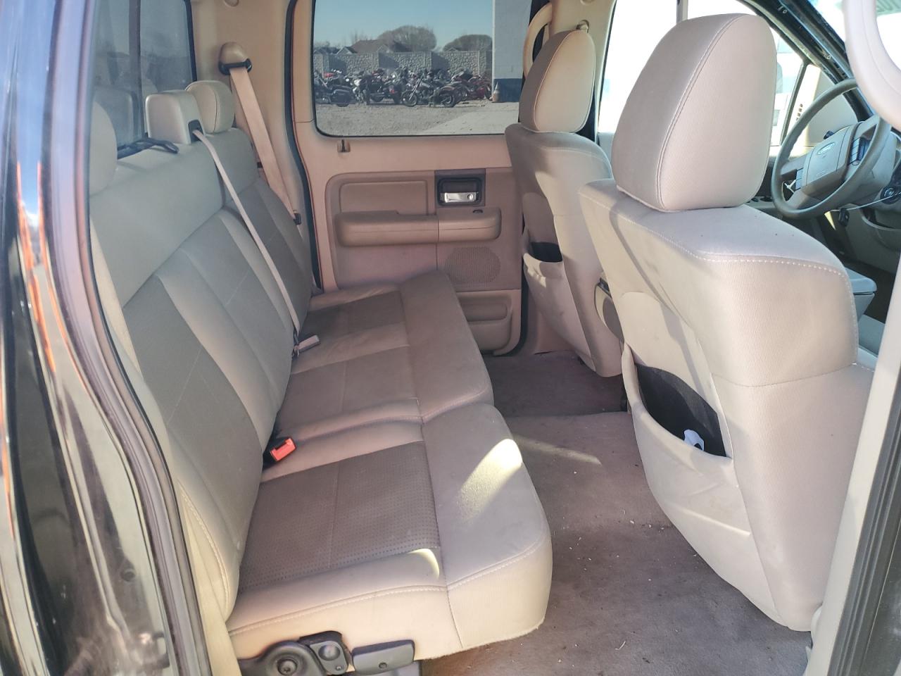 2007 Ford F-150 - Image 10