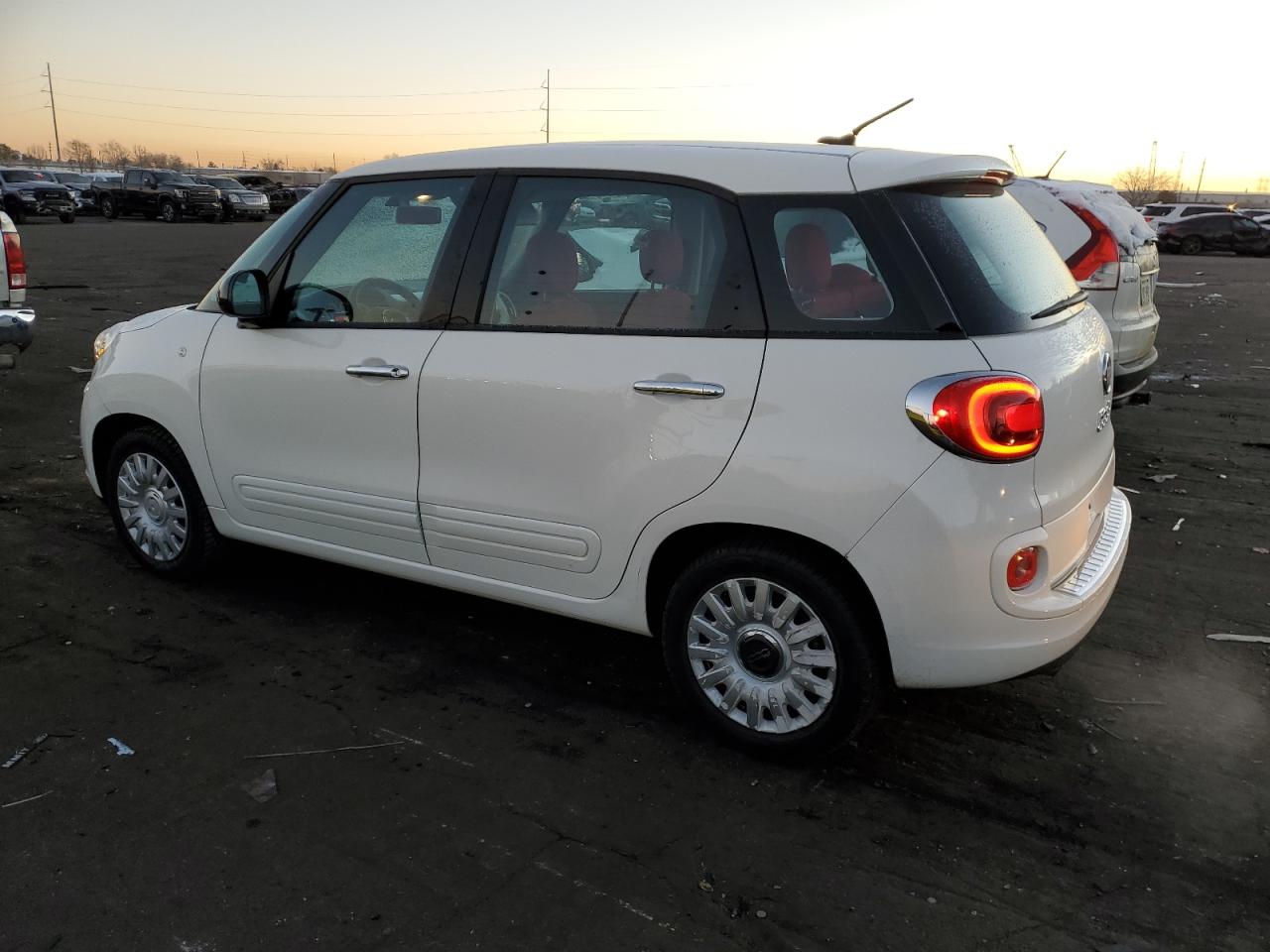 2014 Fiat 500 - Image 2