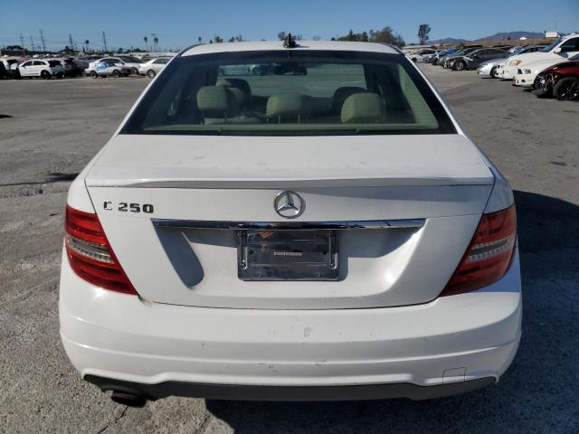 Sedans MERCEDES-BENZ C-CLASS 2014 Biały