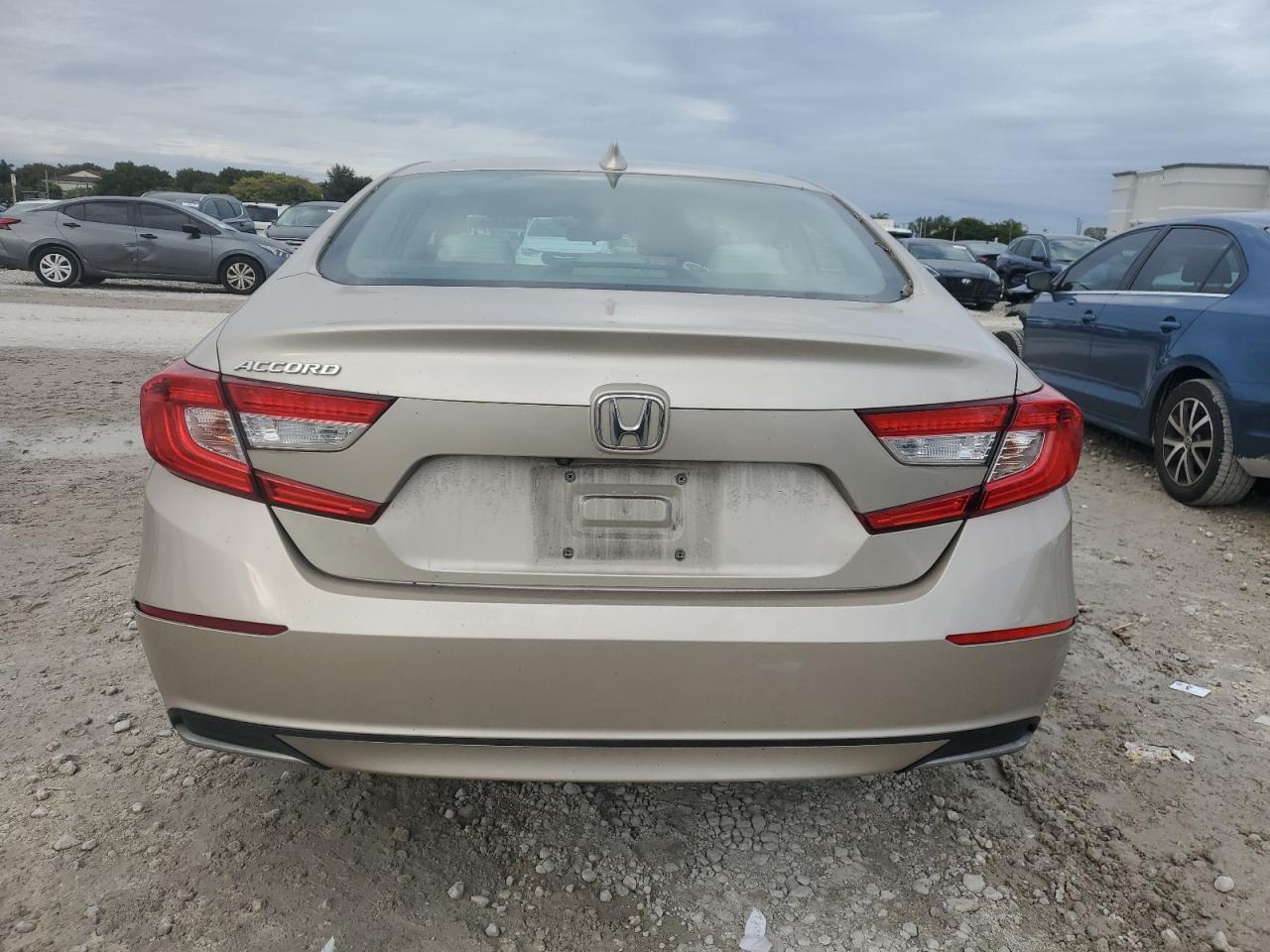 2020 Honda Accord - Image 6