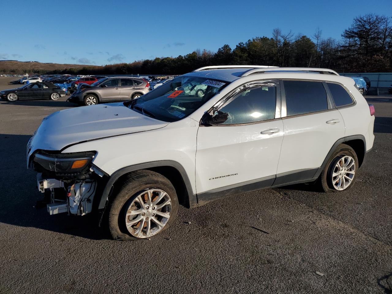 2020 Jeep Cherokee Latitude for Sale in Brookhaven, NY - Front End