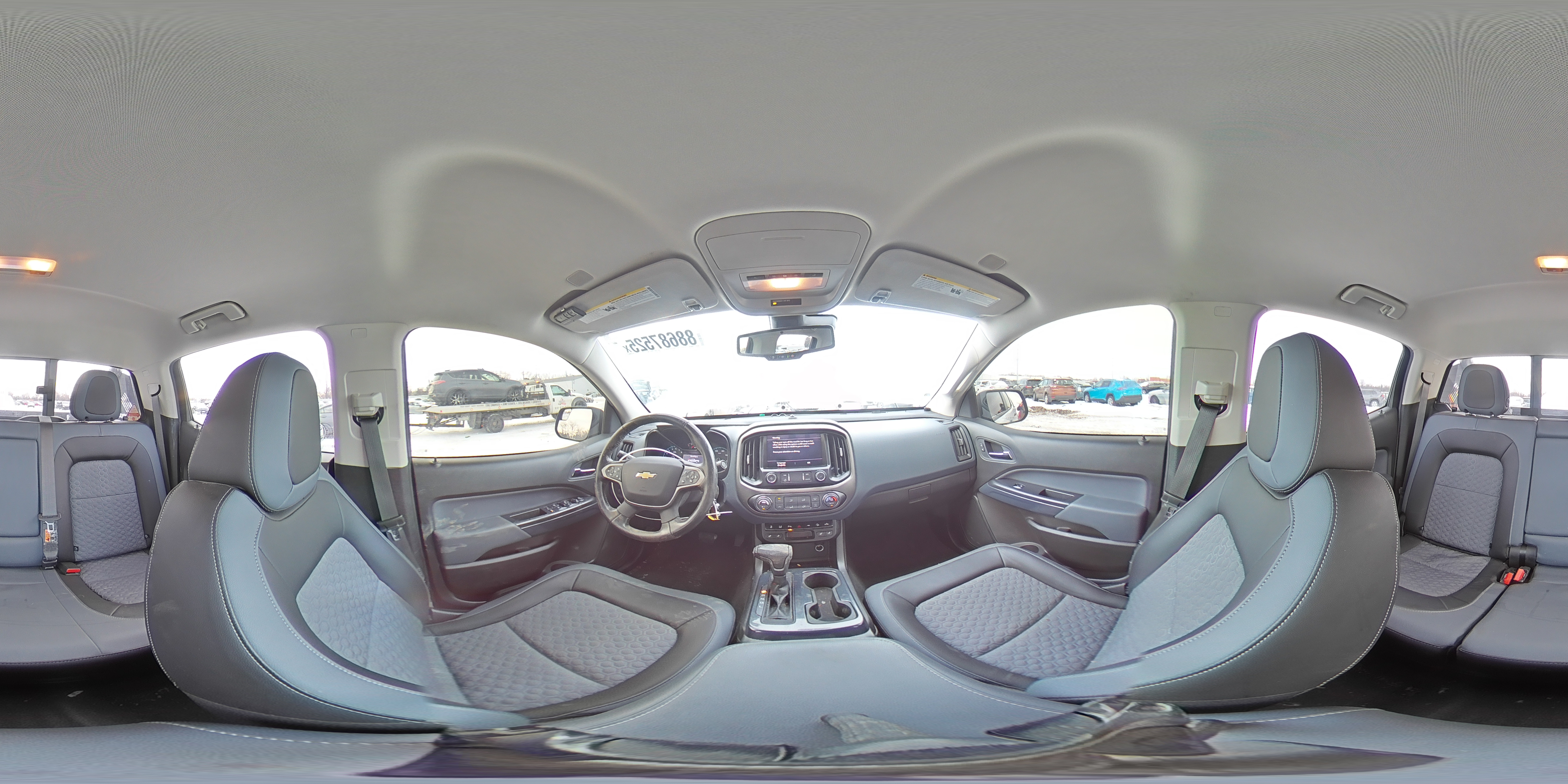 2021 Chevrolet Colorado - Image 13