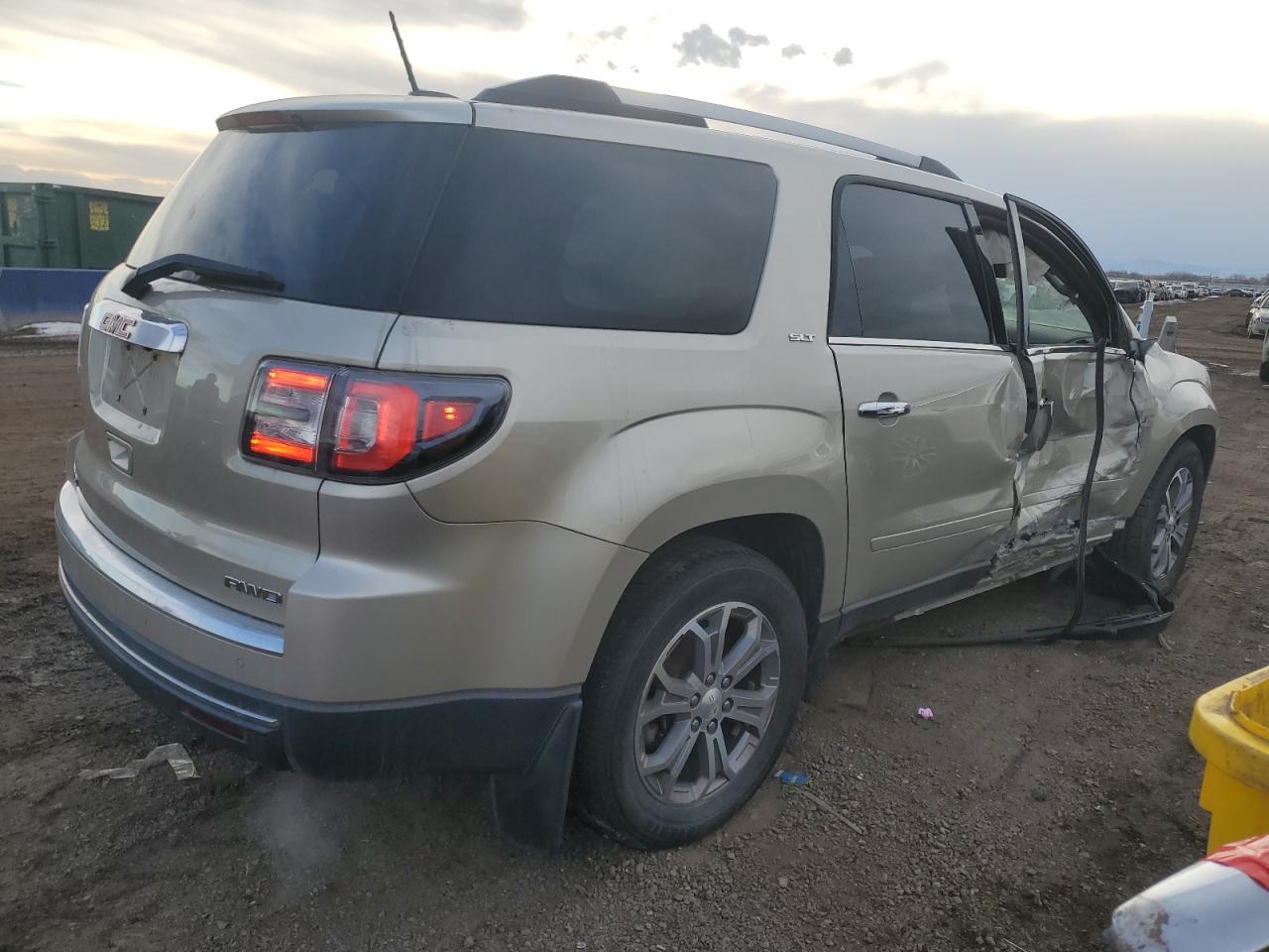 2016 GMC Acadia - Image 3