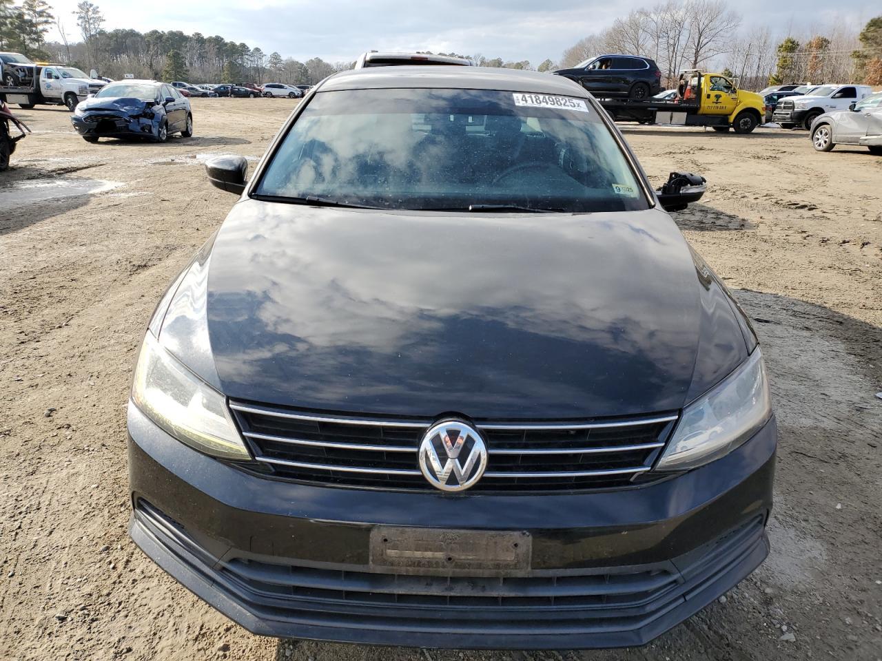 2017 Volkswagen Jetta - Image 6
