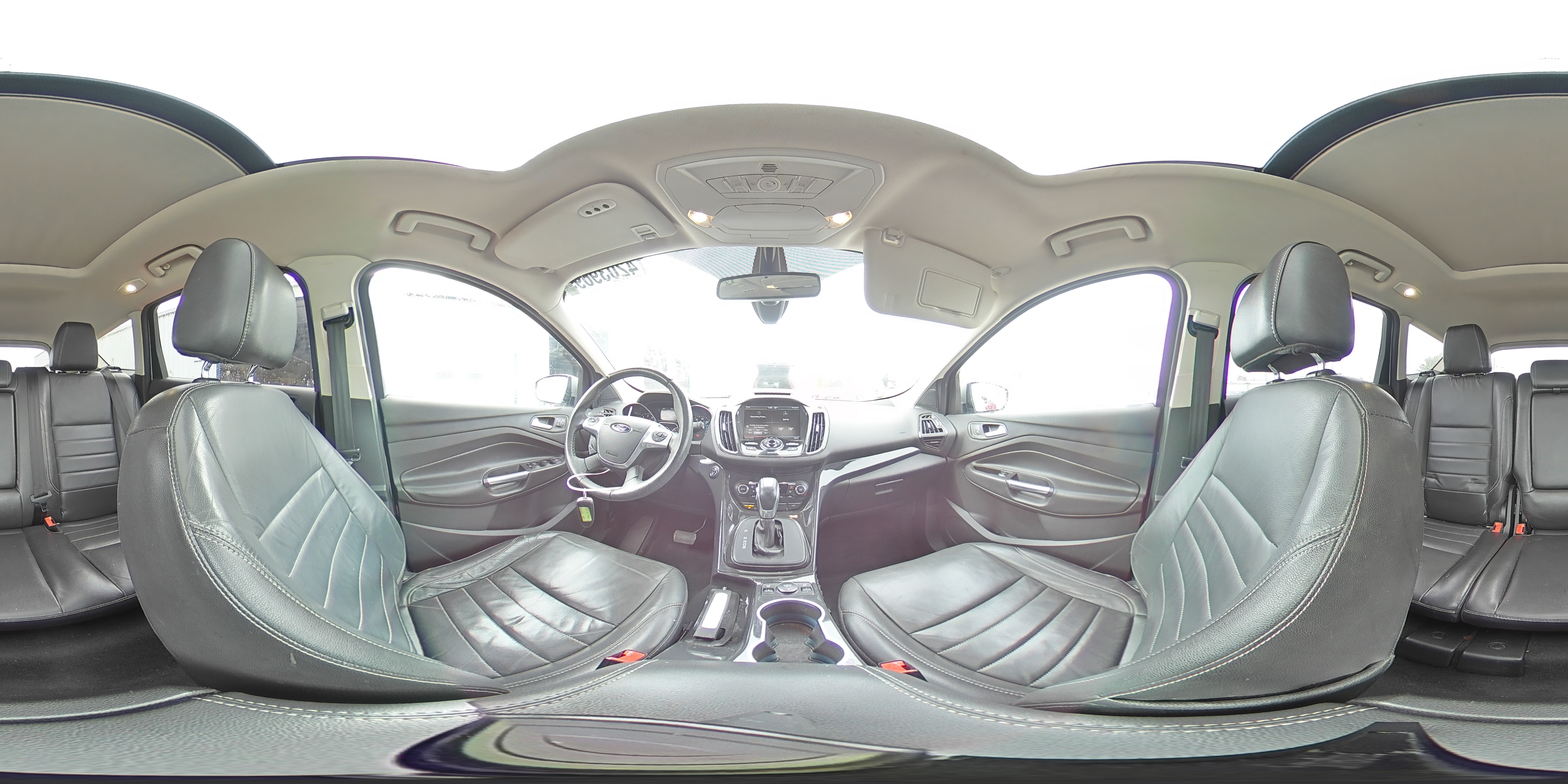 2015 Ford Escape - Image 16