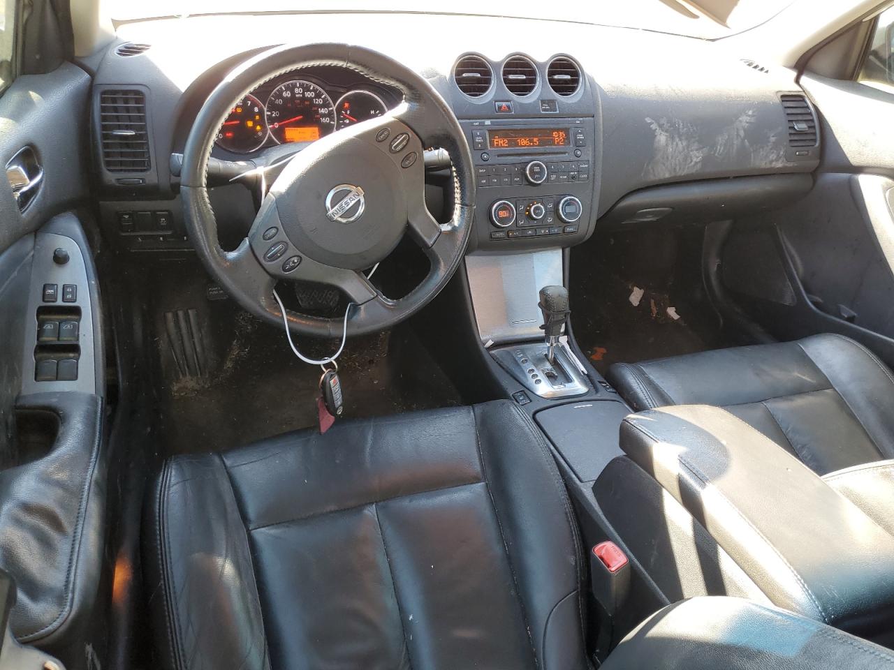 2011 Nissan Altima - Image 8