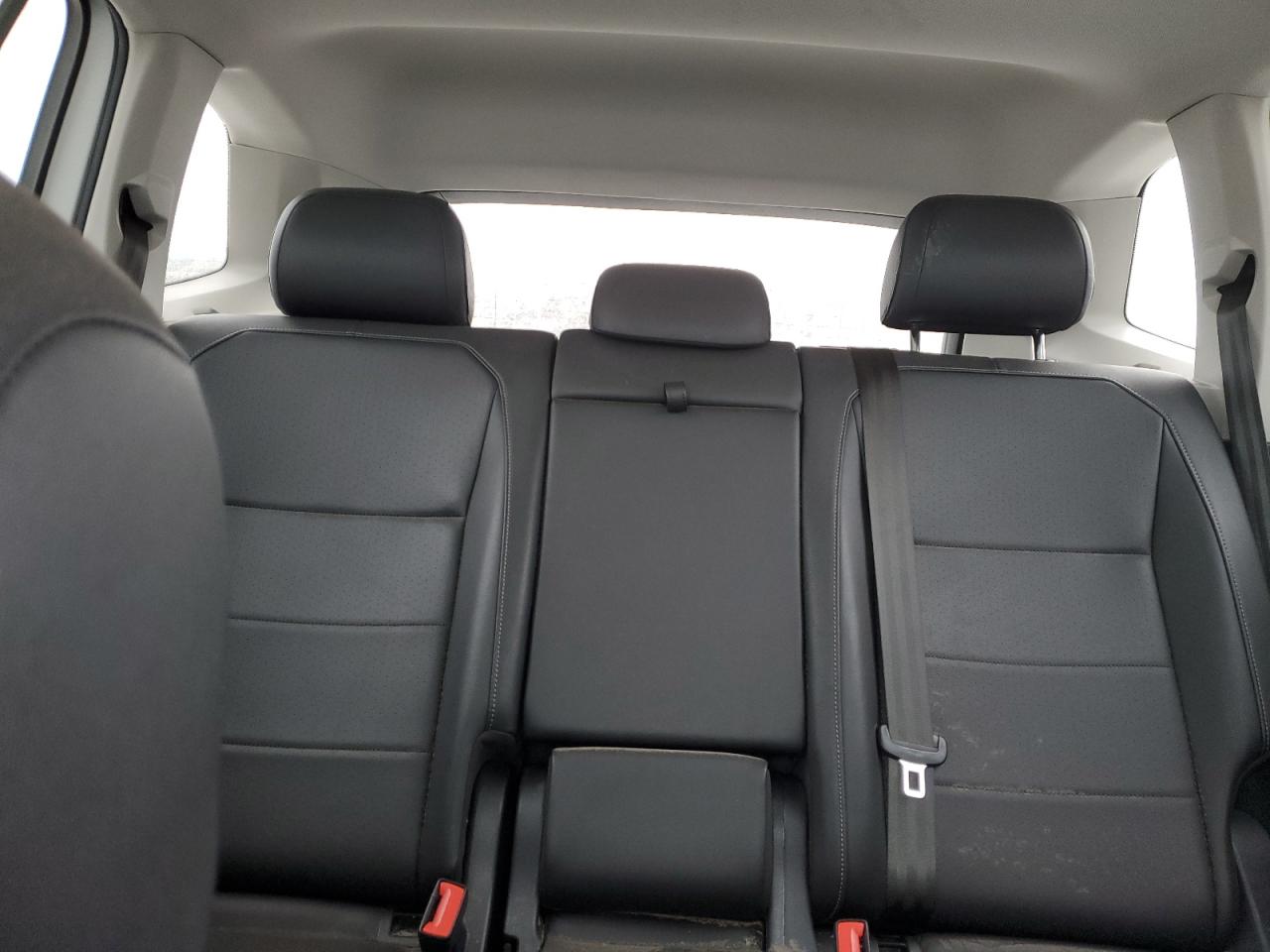 2019 Volkswagen Tiguan - Image 10