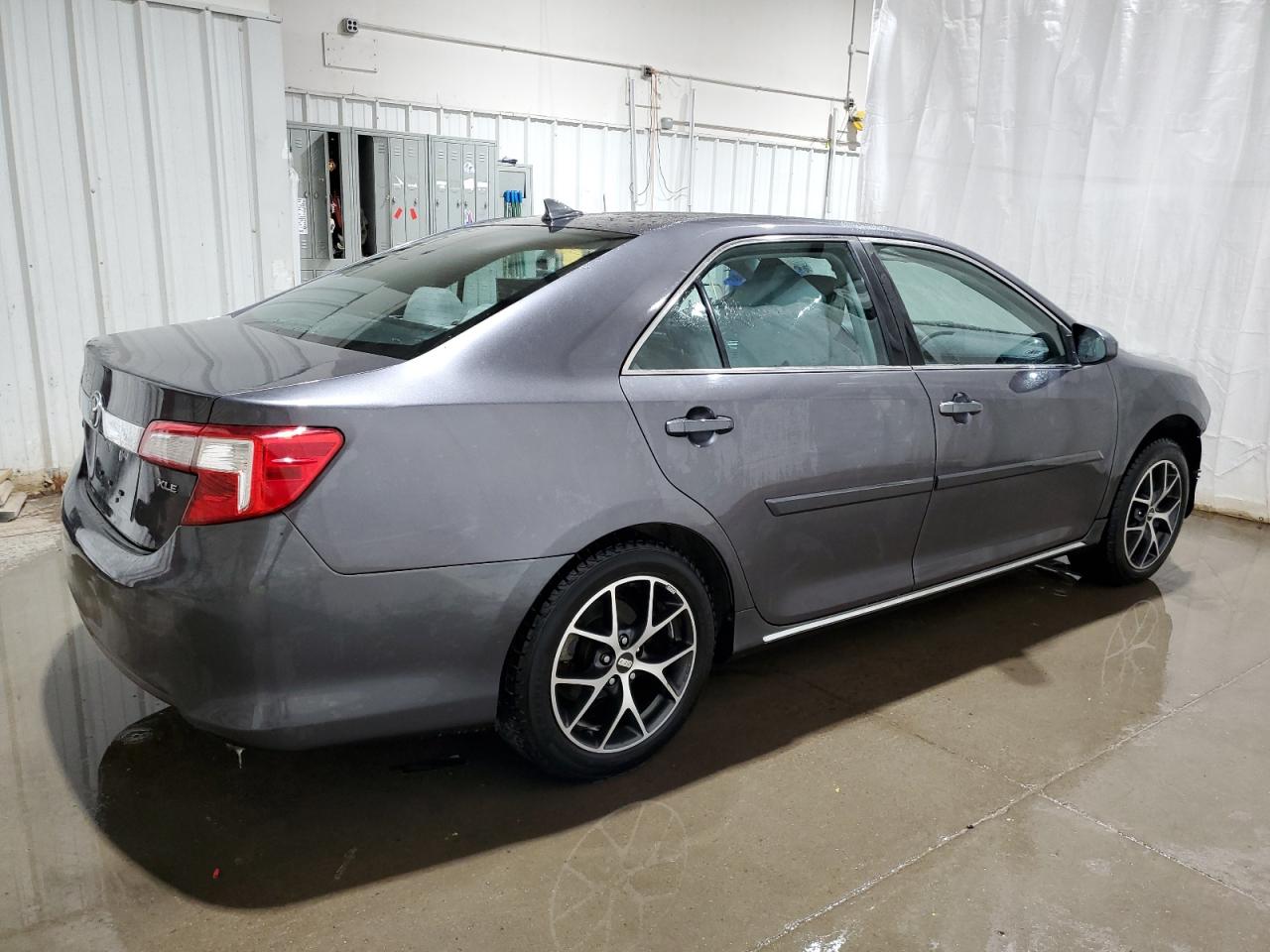 VIN 4T1BK1FK7EU547425 2014 TOYOTA CAMRY no.3