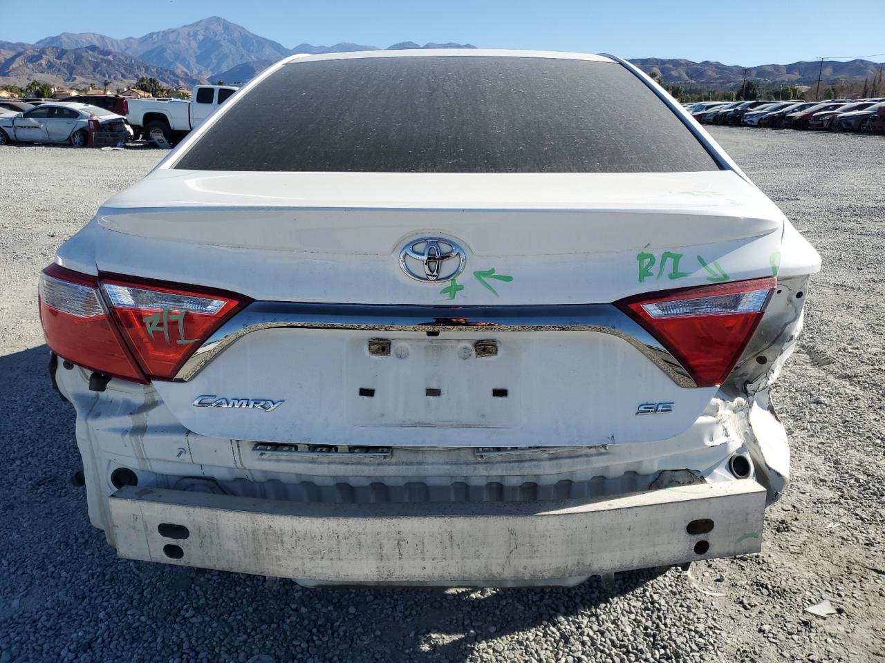 VIN 4T1BF1FK9GU218457 2016 TOYOTA CAMRY no.6