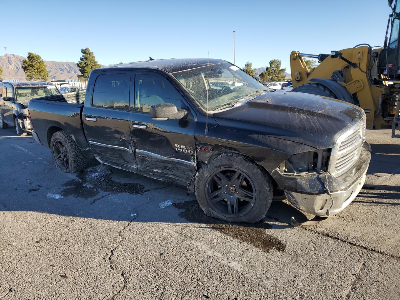 2015 RAM 1500 - Image 4