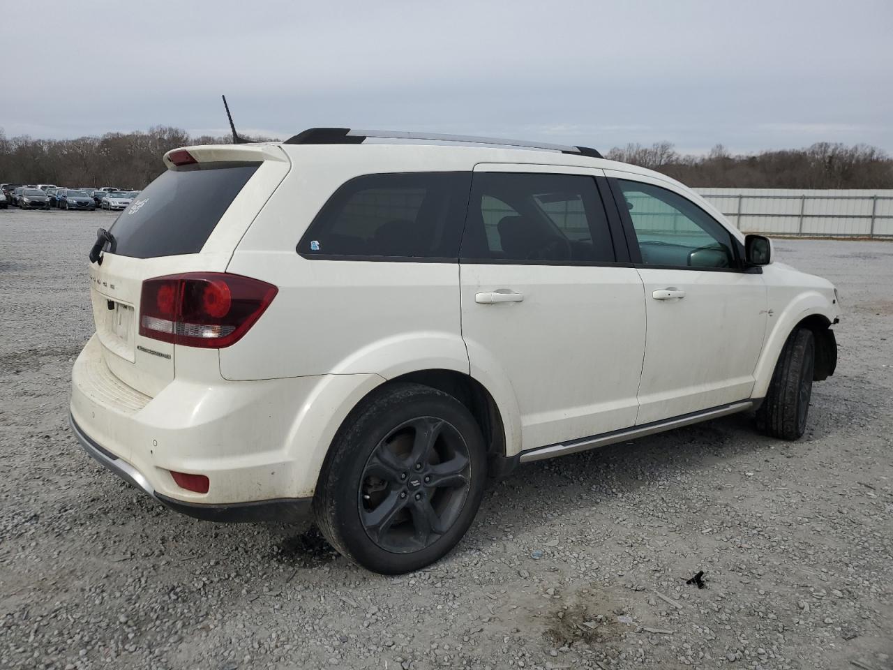 2020 Dodge Journey - Image 3