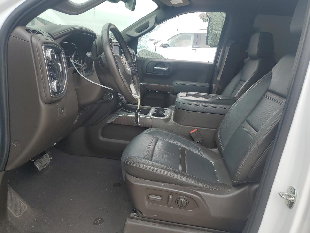 2022 GMC Sierra - Image 7
