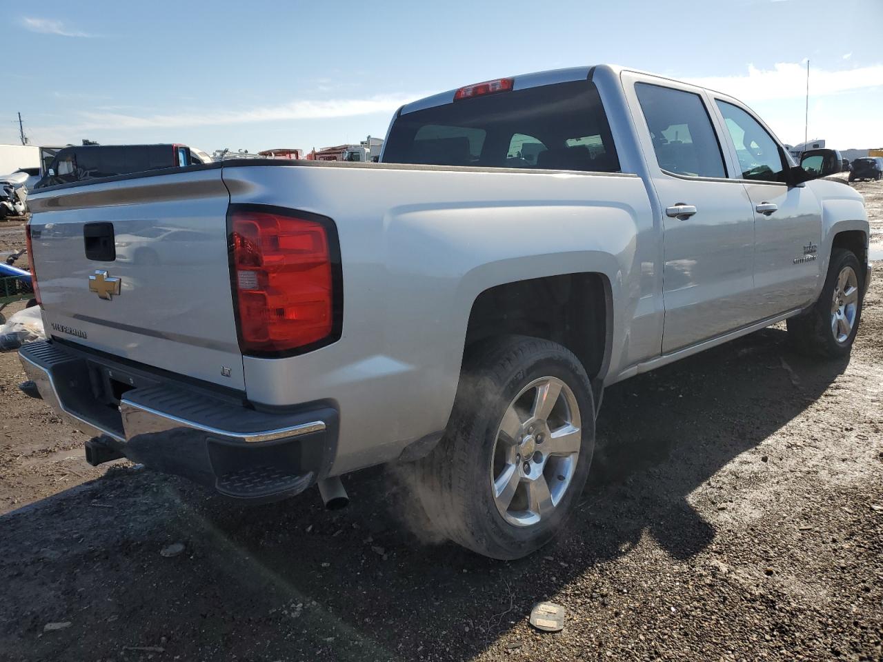 2014 Chevrolet Silverado - Image 3
