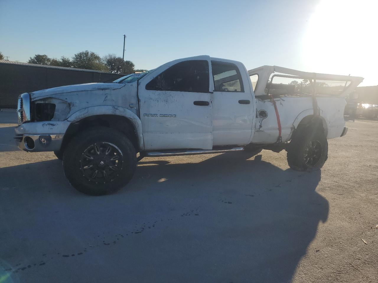 2006 Dodge RAM - Image 1