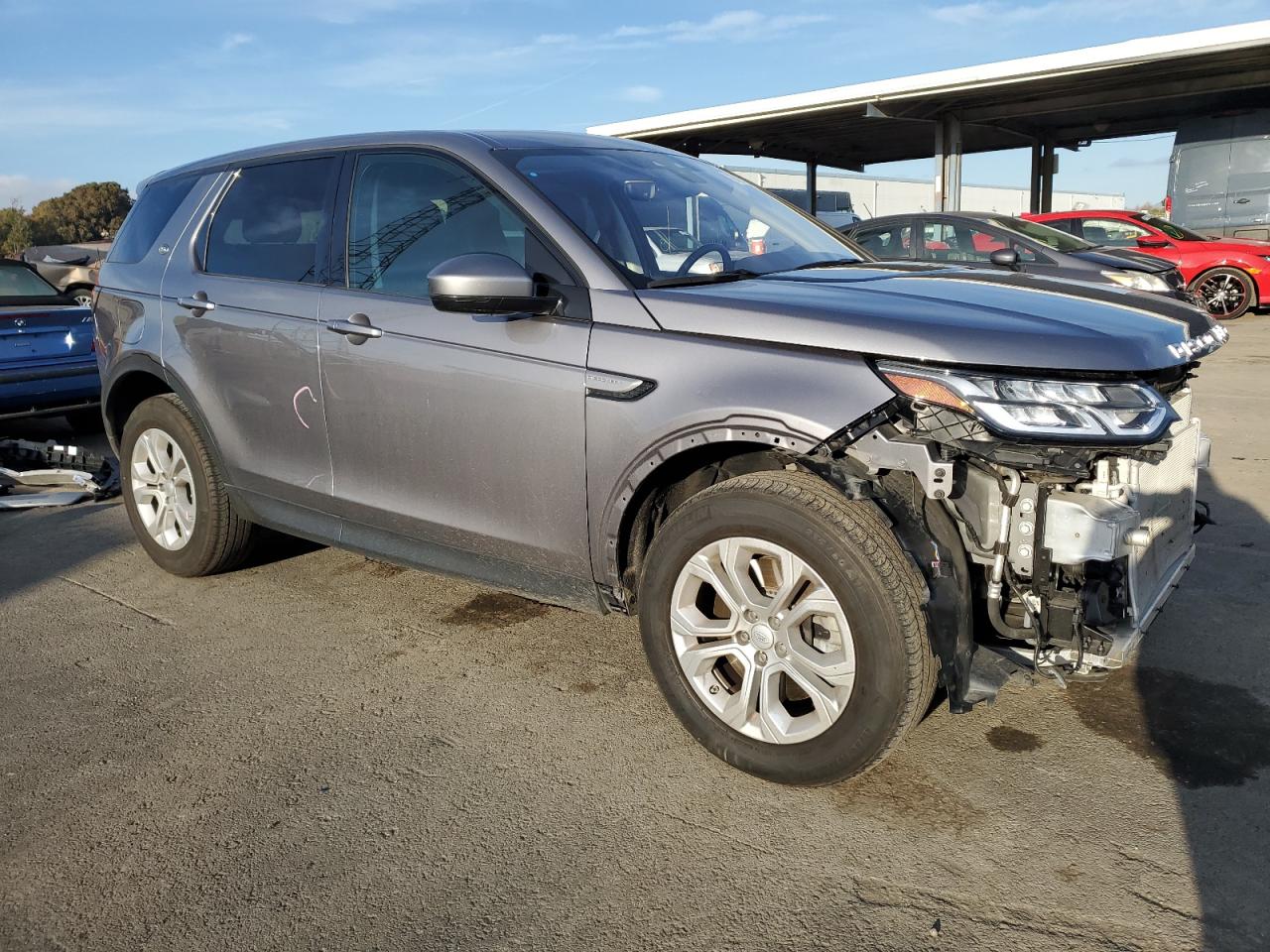 2020 Land Rover Discovery - Image 4