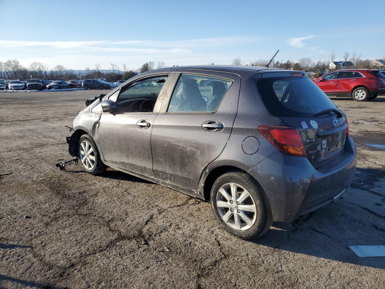 2017 Toyota Yaris - Image 2