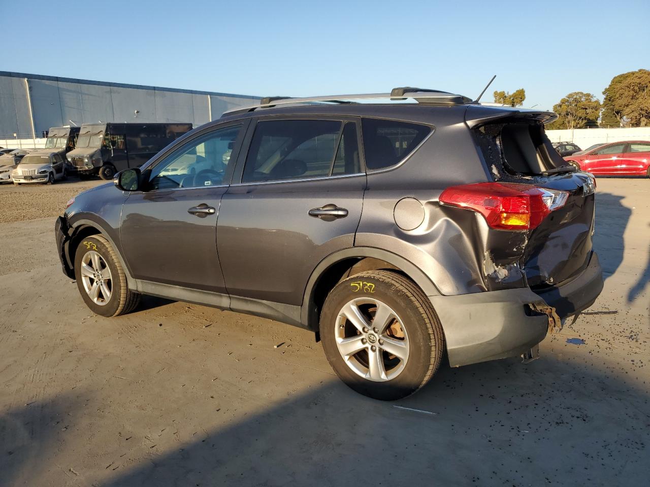 2015 Toyota RAV 4 - Image 2