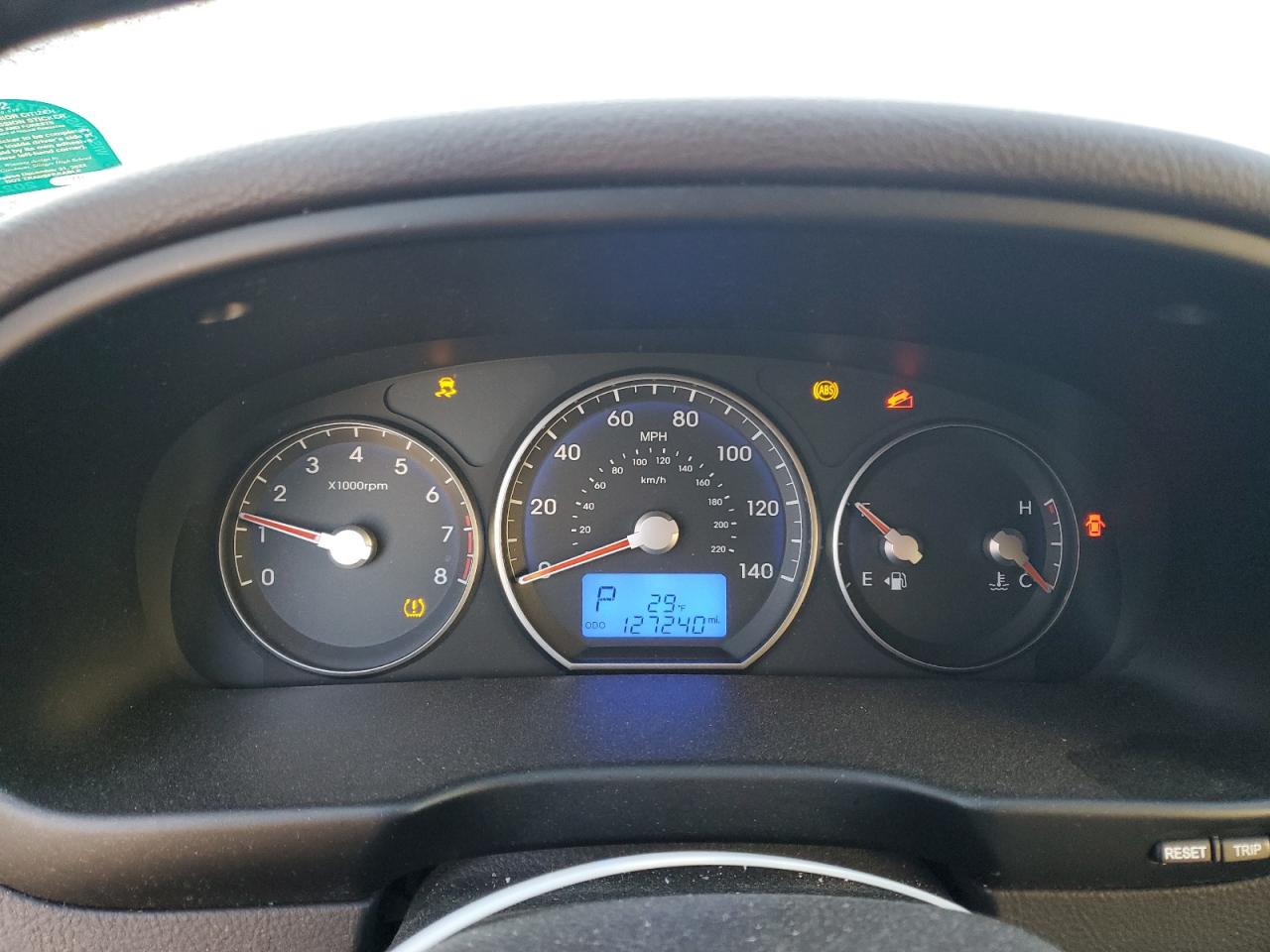 2012 Hyundai Santa Fe - Image 9