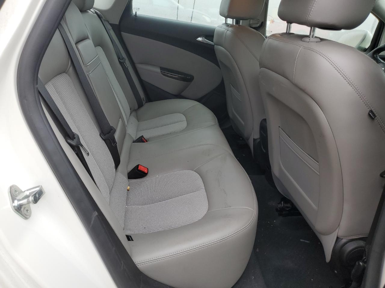 2013 Buick Verano - Image 10