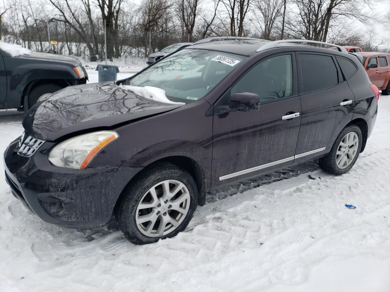 2011 Nissan Rogue - Image 1