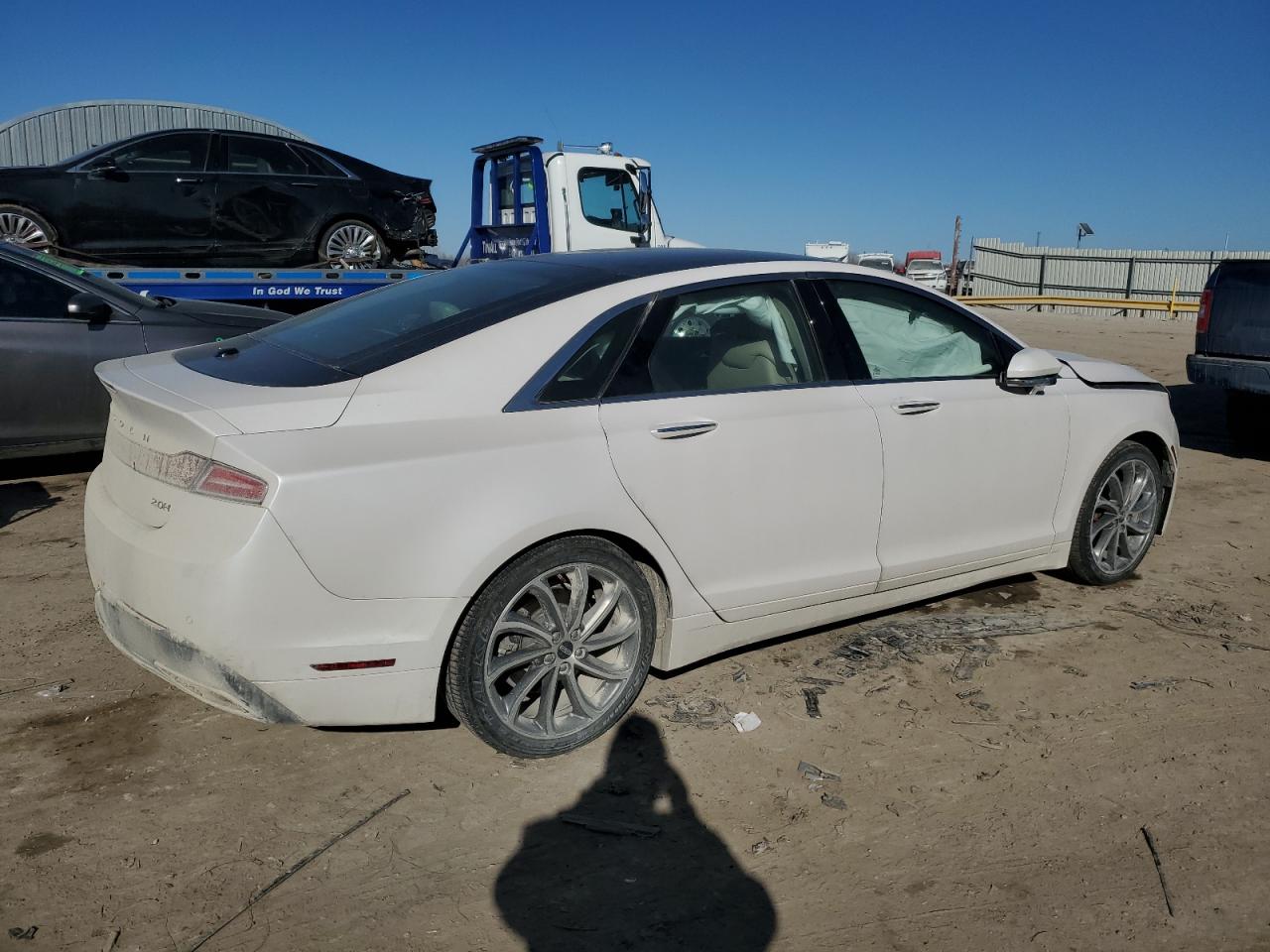 2018 Lincoln MKZ - Image 3