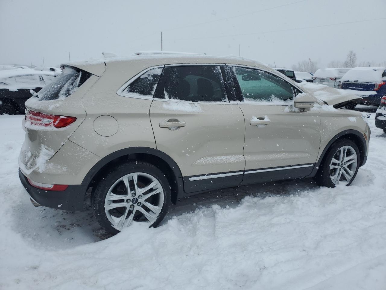 2017 Lincoln MKC - Image 3