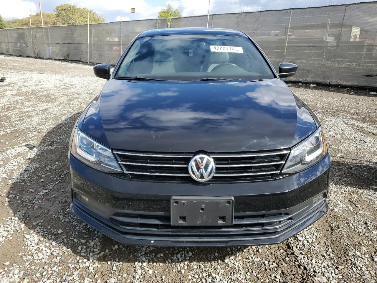 2016 Volkswagen Jetta - Image 5