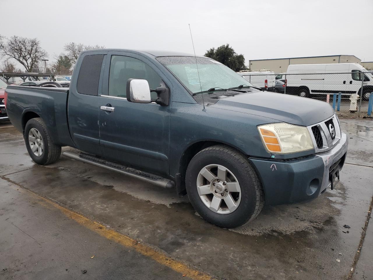 2005 Nissan Titan - Image 4