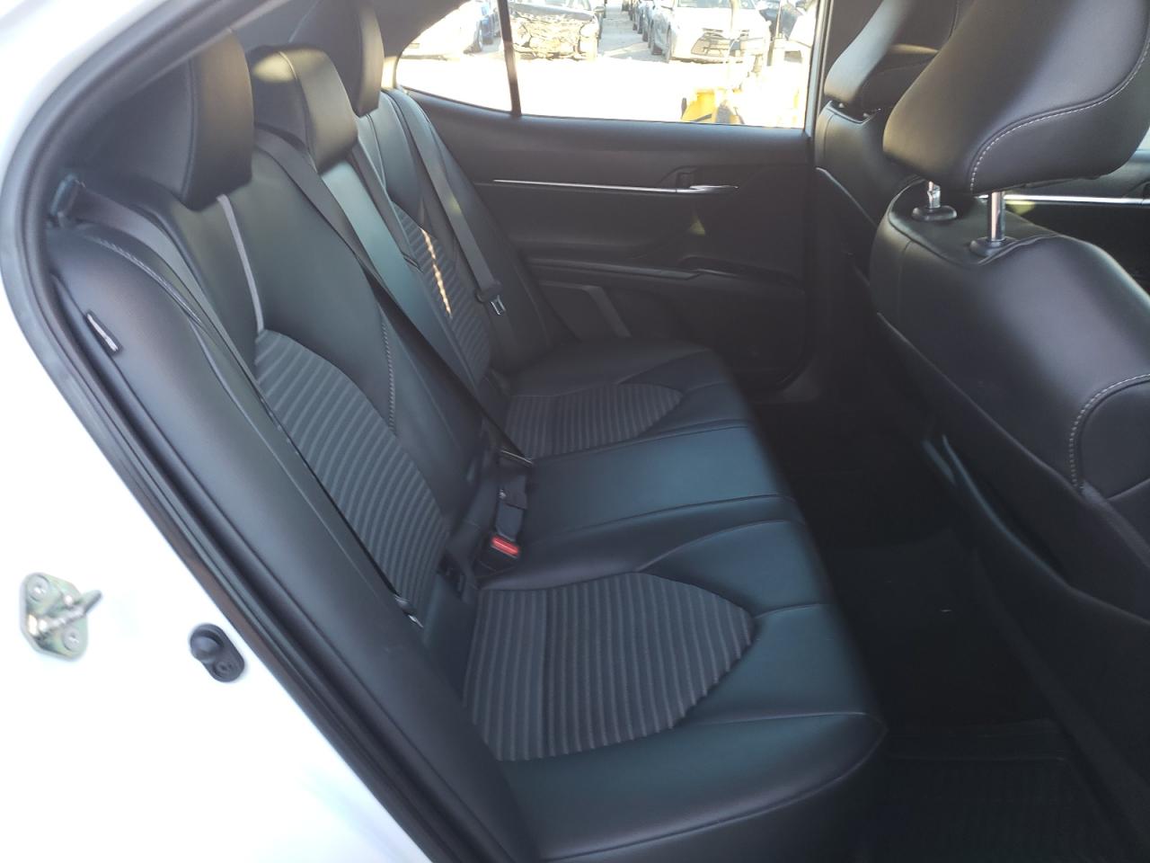 4T1G11AKXLU943524 TOYOTA CAMRY 2020