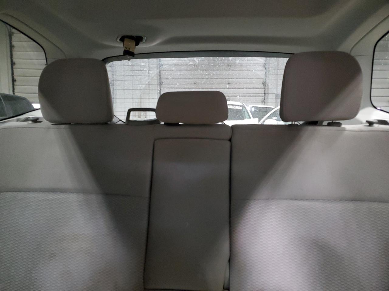 2015 Subaru Forester - Image 10