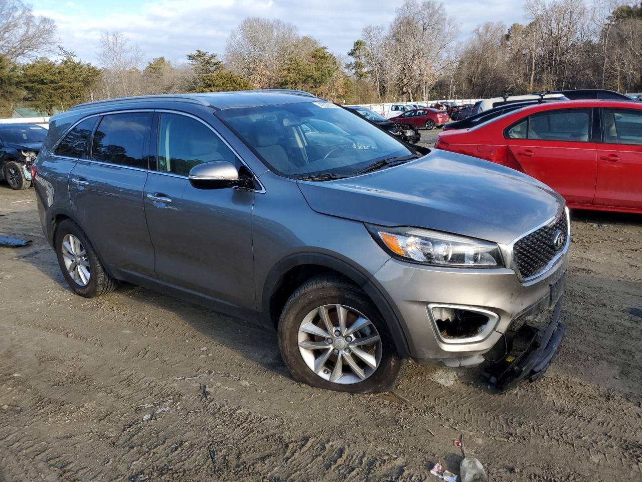 2016 Kia Sorento - Image 4