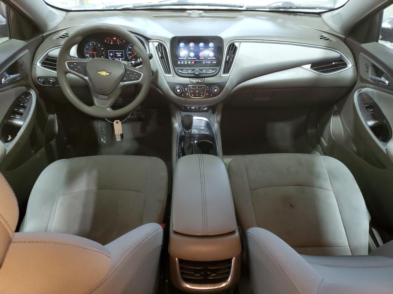2022 Chevrolet Malibu - Image 8