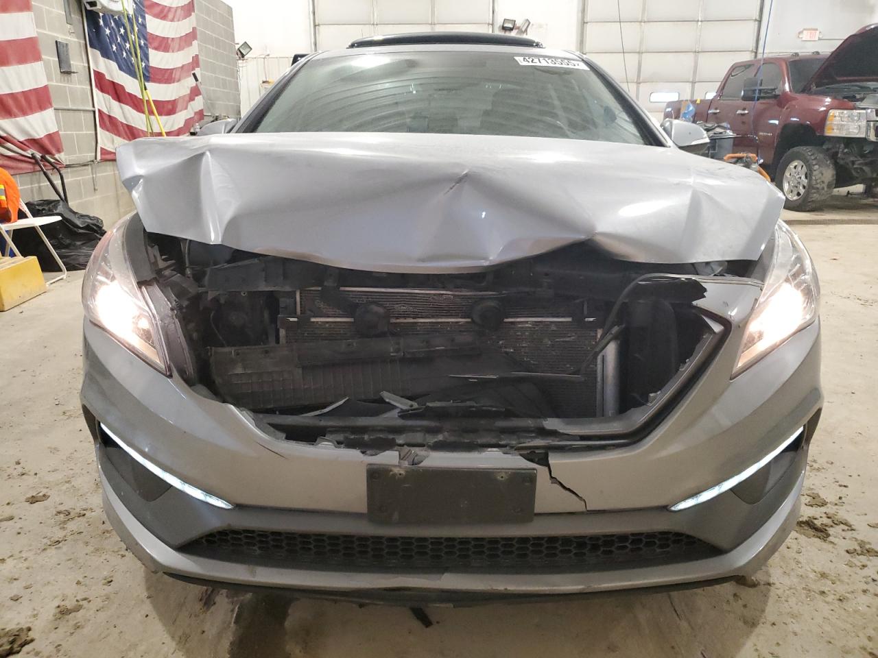 2017 Hyundai Sonata - Image 5