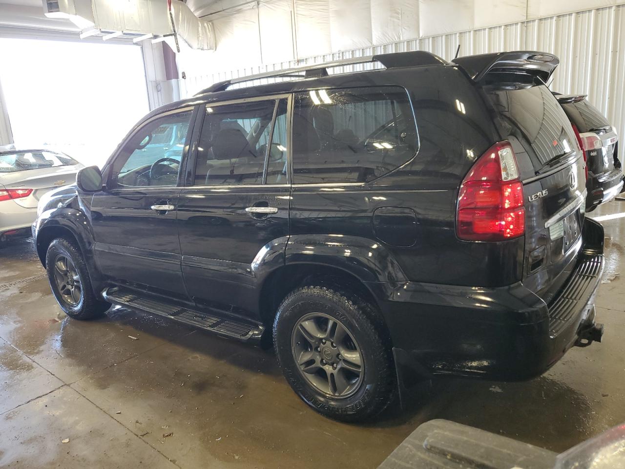 2009 Lexus GX - Image 2