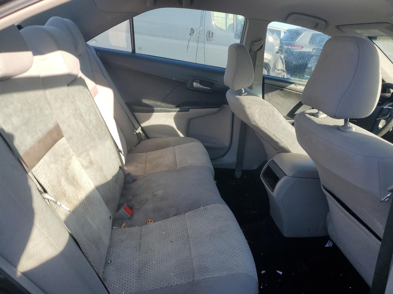 2012 Toyota Camry - Image 10