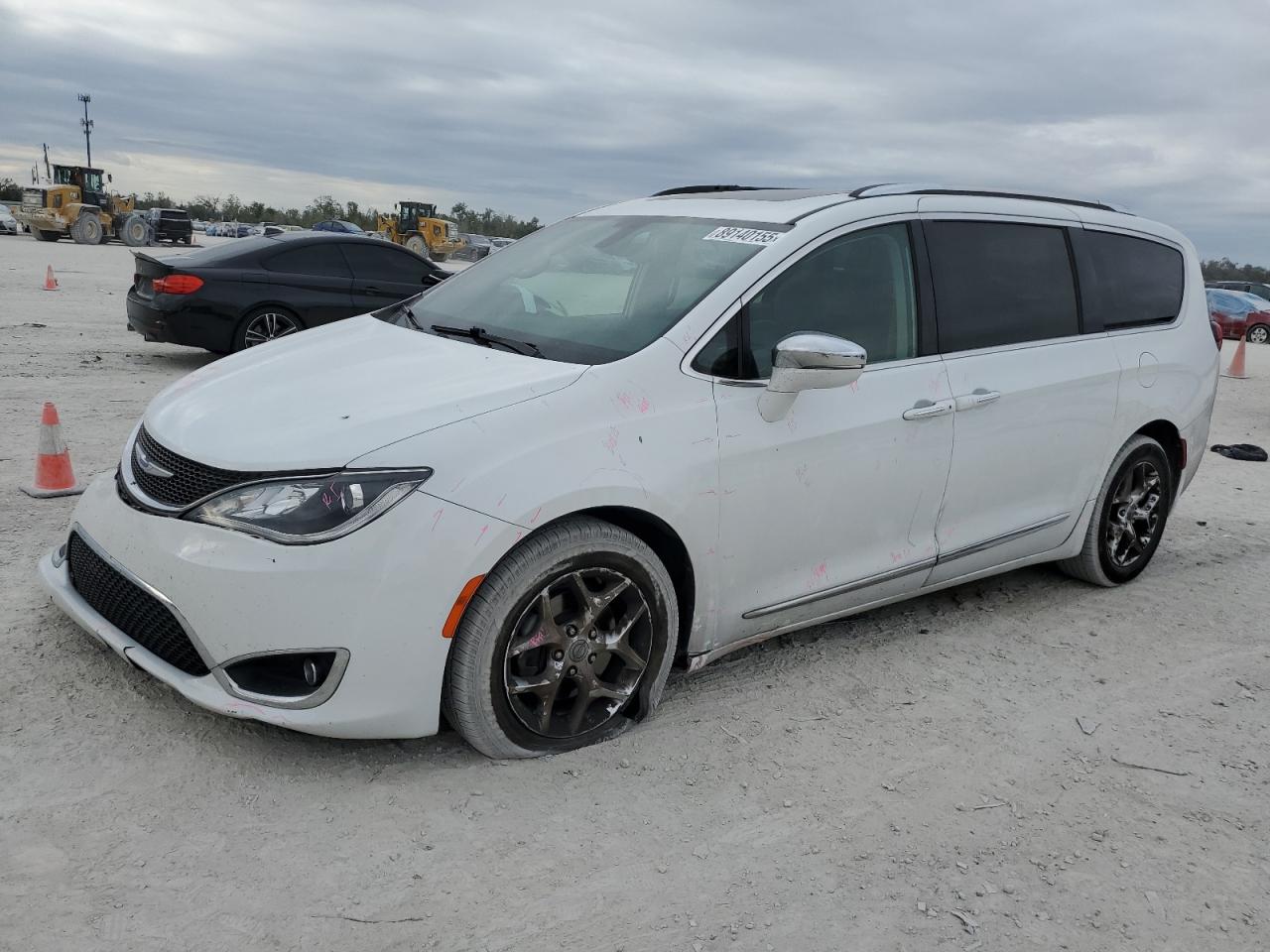 2020 Chrysler Pacifica - Image 1