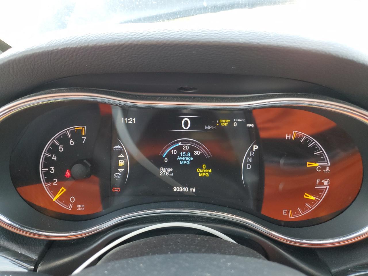 2018 Jeep Grand Cherokee - Image 9