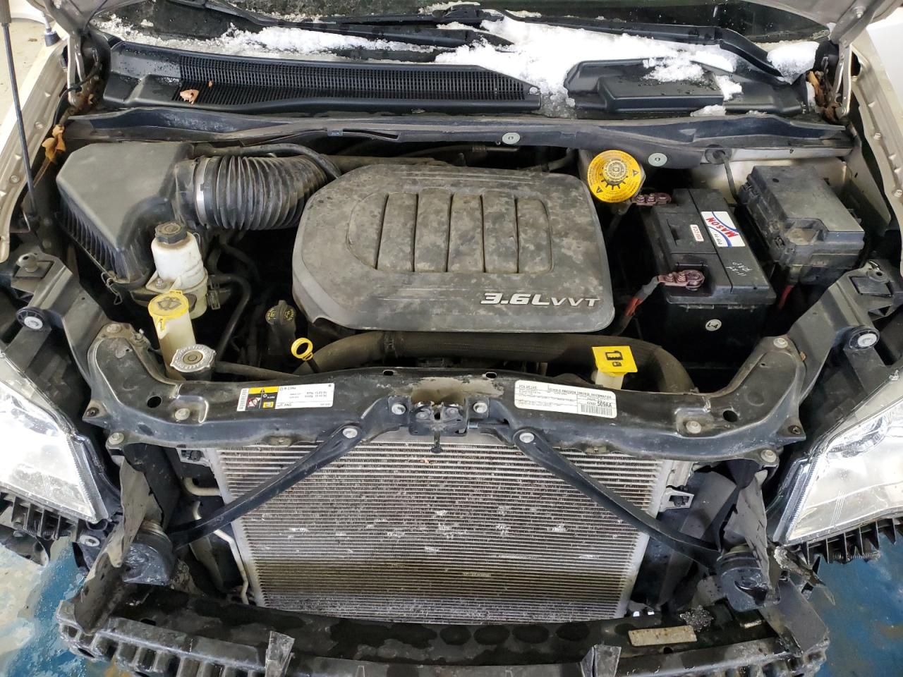 2016 Chrysler Town & Country - Image 12