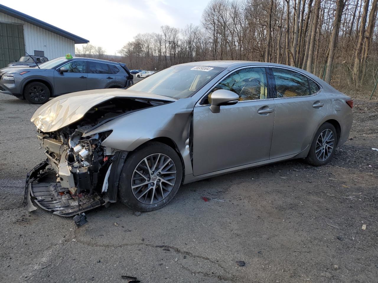 2016 Lexus ES - Image 1
