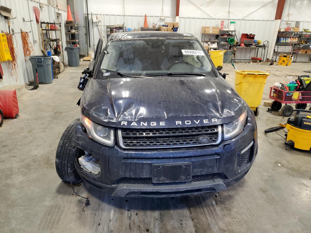 2017 Land Rover Range Rover - Image 5