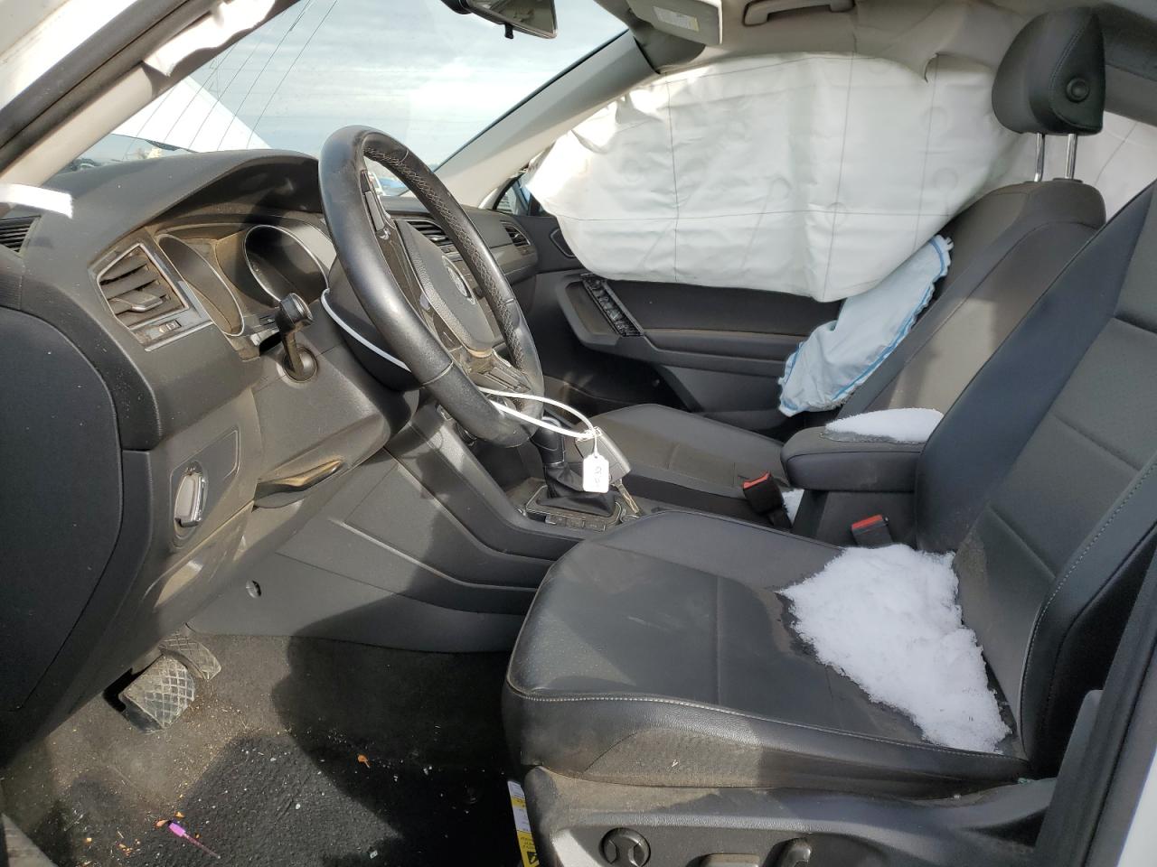 2018 Volkswagen Tiguan - Image 7
