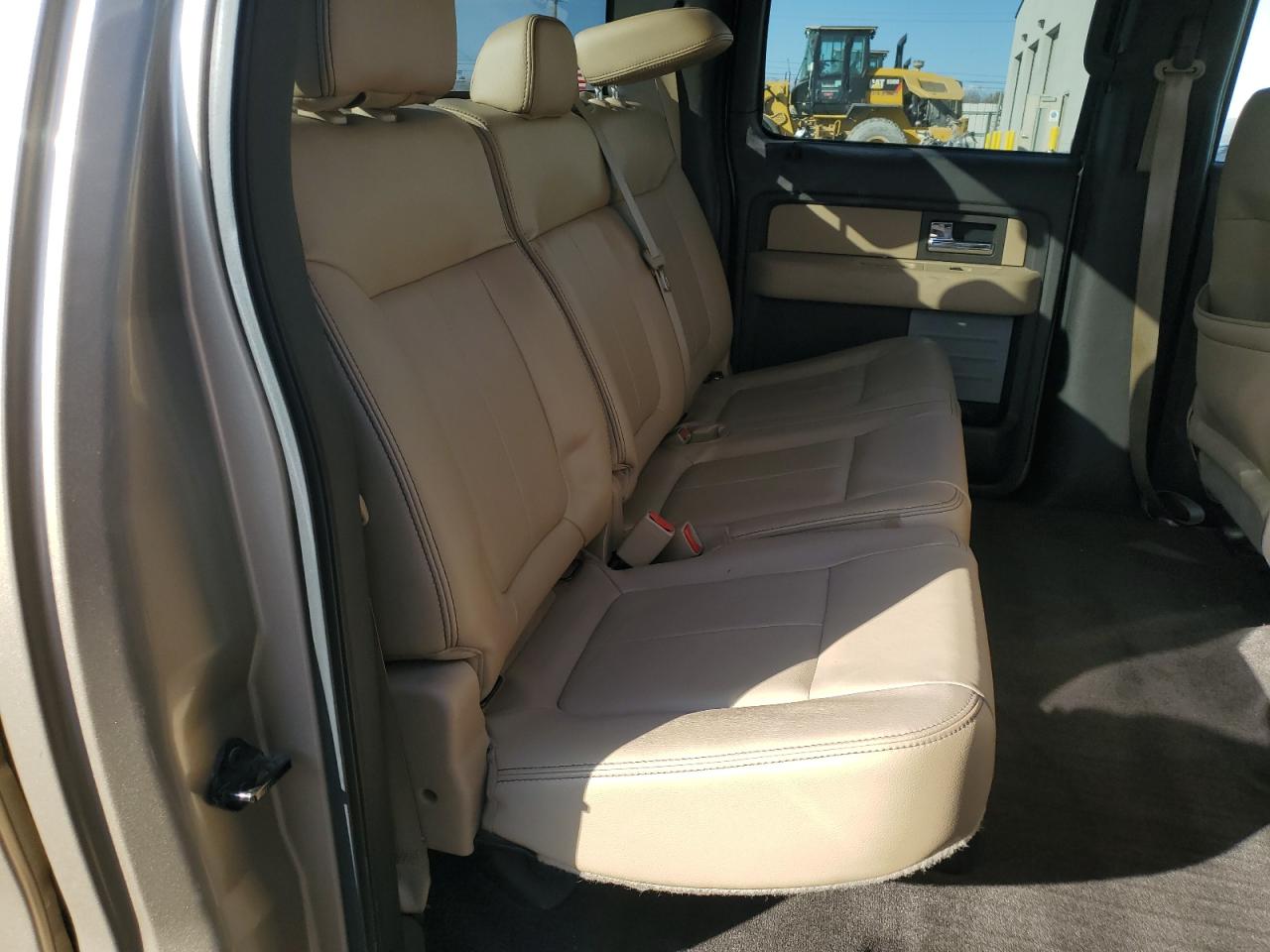 2014 Ford F-150 - Image 11
