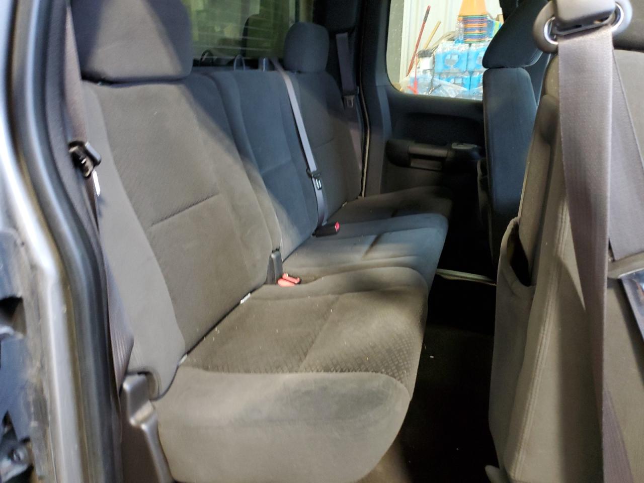 2008 Chevrolet Silverado - Image 10