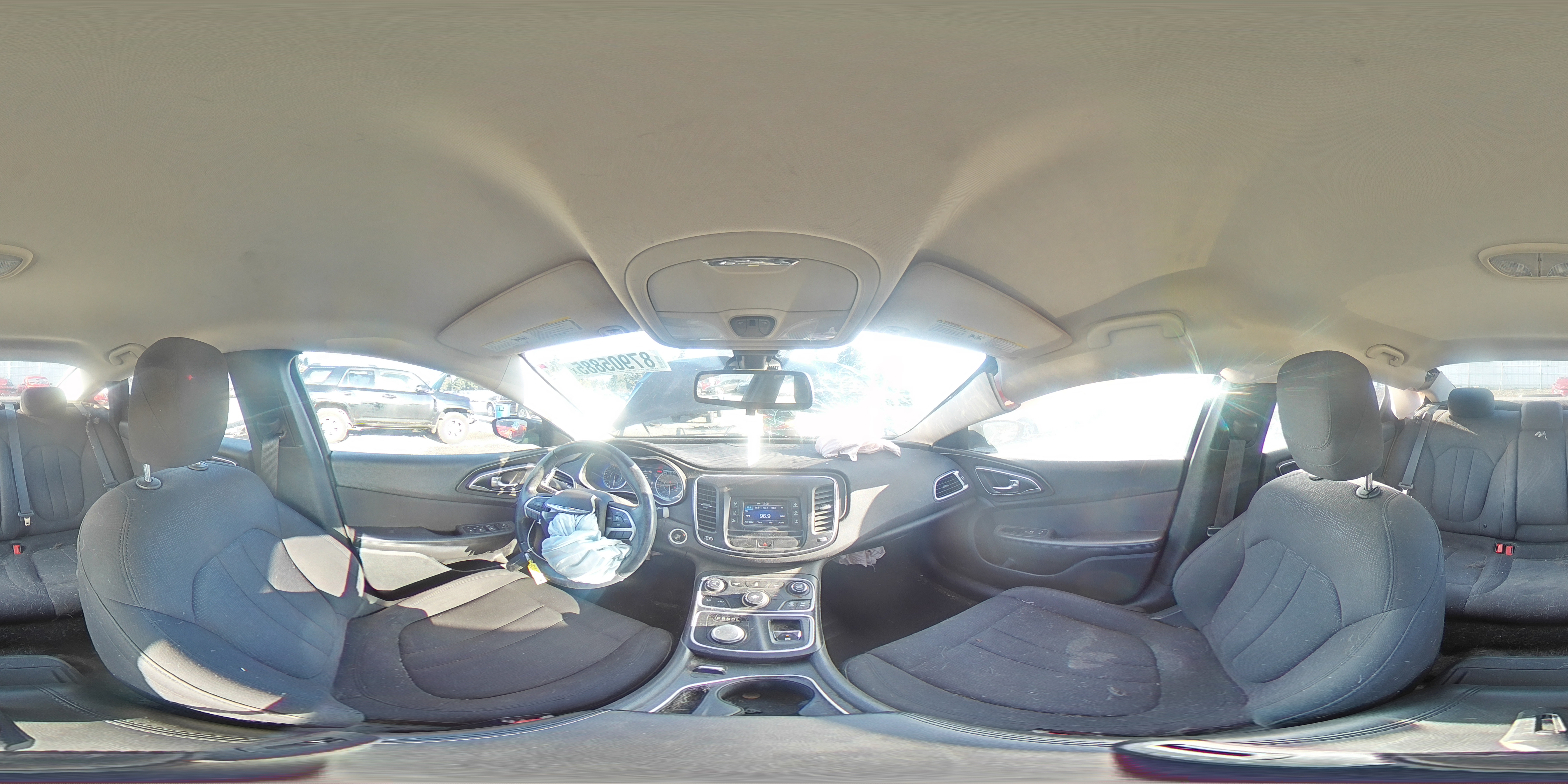 2015 Chrysler 200 Limited VIN: 1C3CCCABXFN746753 Lot: 87905885